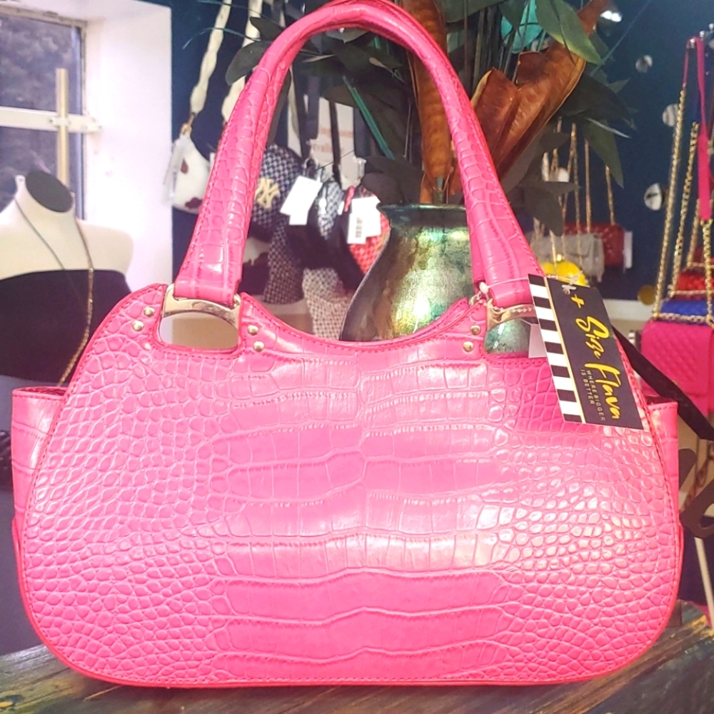 Crocodile Pink Shoulder Bag 💗